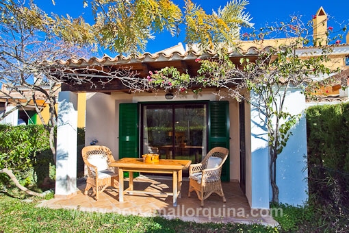 дома на Cales de Mallorca