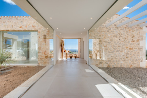 Newly-built finca with views of the sea in Arta