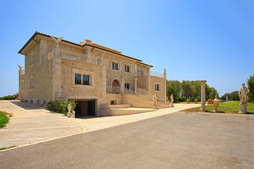 View of the mansion from the driveway
