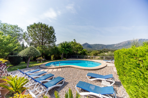 Mallorquin pool area