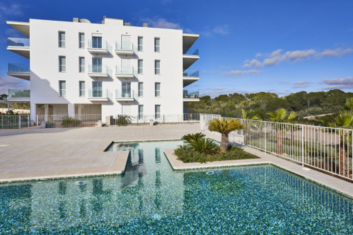 New apartment complex close to the port in Cala D'or