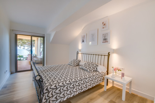 Large double bedroom