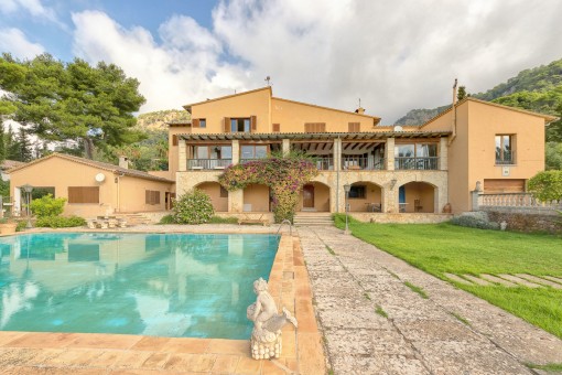 виллы на Valldemossa