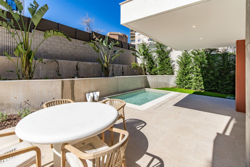 Modern new construction garden apartment with private pool in privileged location in Palma