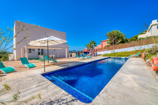 дома на Cala Ratjada