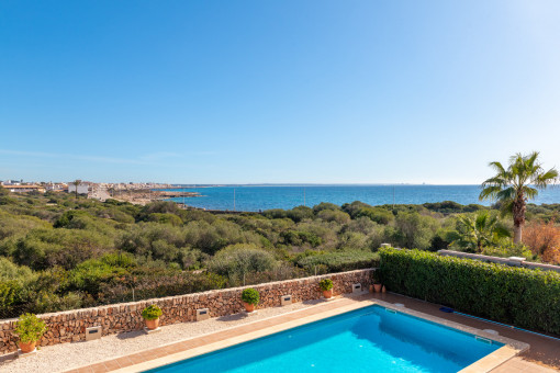 Enchanting villa with holiday rental license...