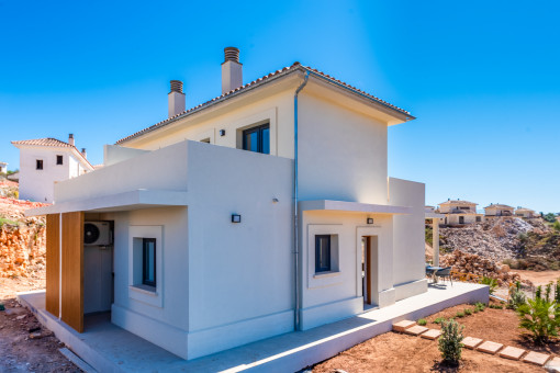 Modern semi-detached house for first-occupation in the Cala Romantica