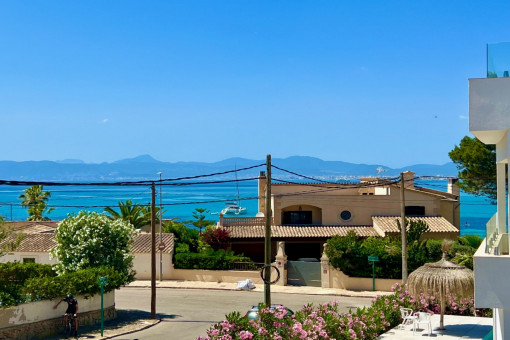 Newly-built chalet with side sea views in Son Veri Nou directly on the marina of Arenal