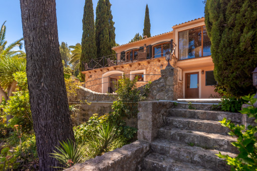 Spacious Villa with Pool and Panoramic Views in the Tramuntana Mountains, Esporles