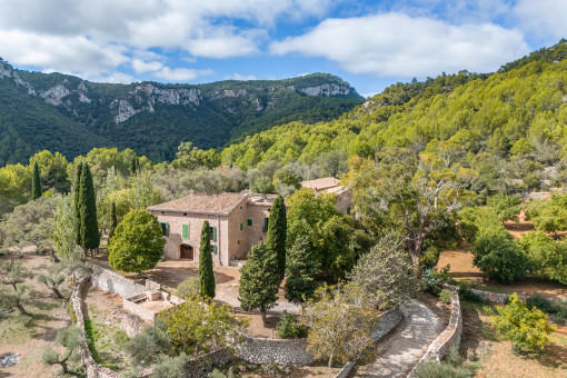 коттеджи на Valldemossa
