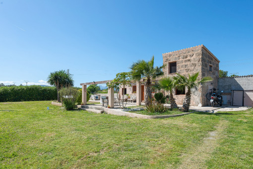Stone House with Mallorcan Soul