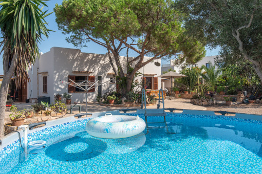 виллы на Cala Llombards