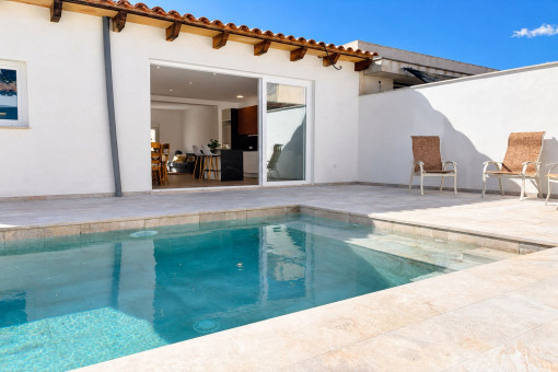 Modern townhouse with pool and garage in Llucmajor for long term rent